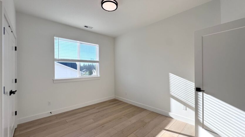 37384 America St  - Sandy - Oregon - 3 bed, 2.5 bath rental property