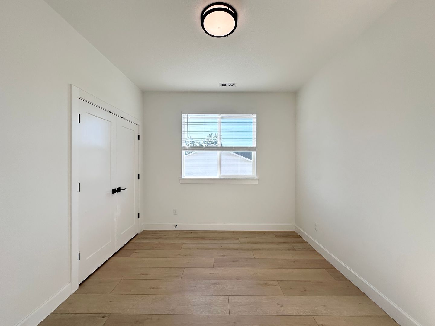 37384 America St  - Sandy - Oregon - 3 bed, 2.5 bath rental property