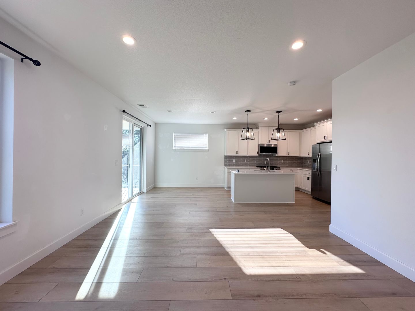 37384 America St  - Sandy - Oregon - 3 bed, 2.5 bath rental property