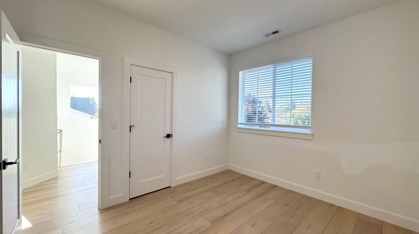 37384 America St  - Sandy - Oregon - 3 bed, 2.5 bath rental property