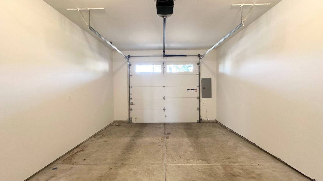 37384 America St  - Sandy - Oregon - 3 bed, 2.5 bath rental property