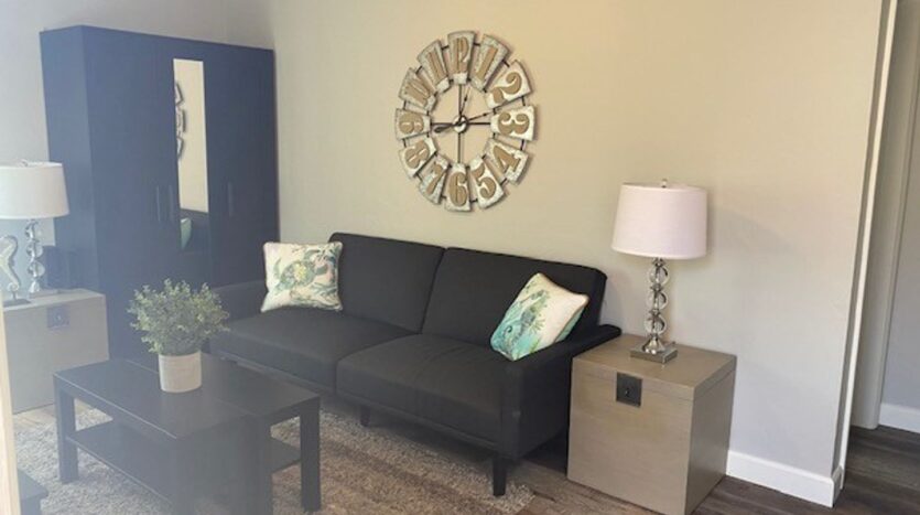 3759 Strand Way - San Diego - California - 1 bed, 1 bath rental property