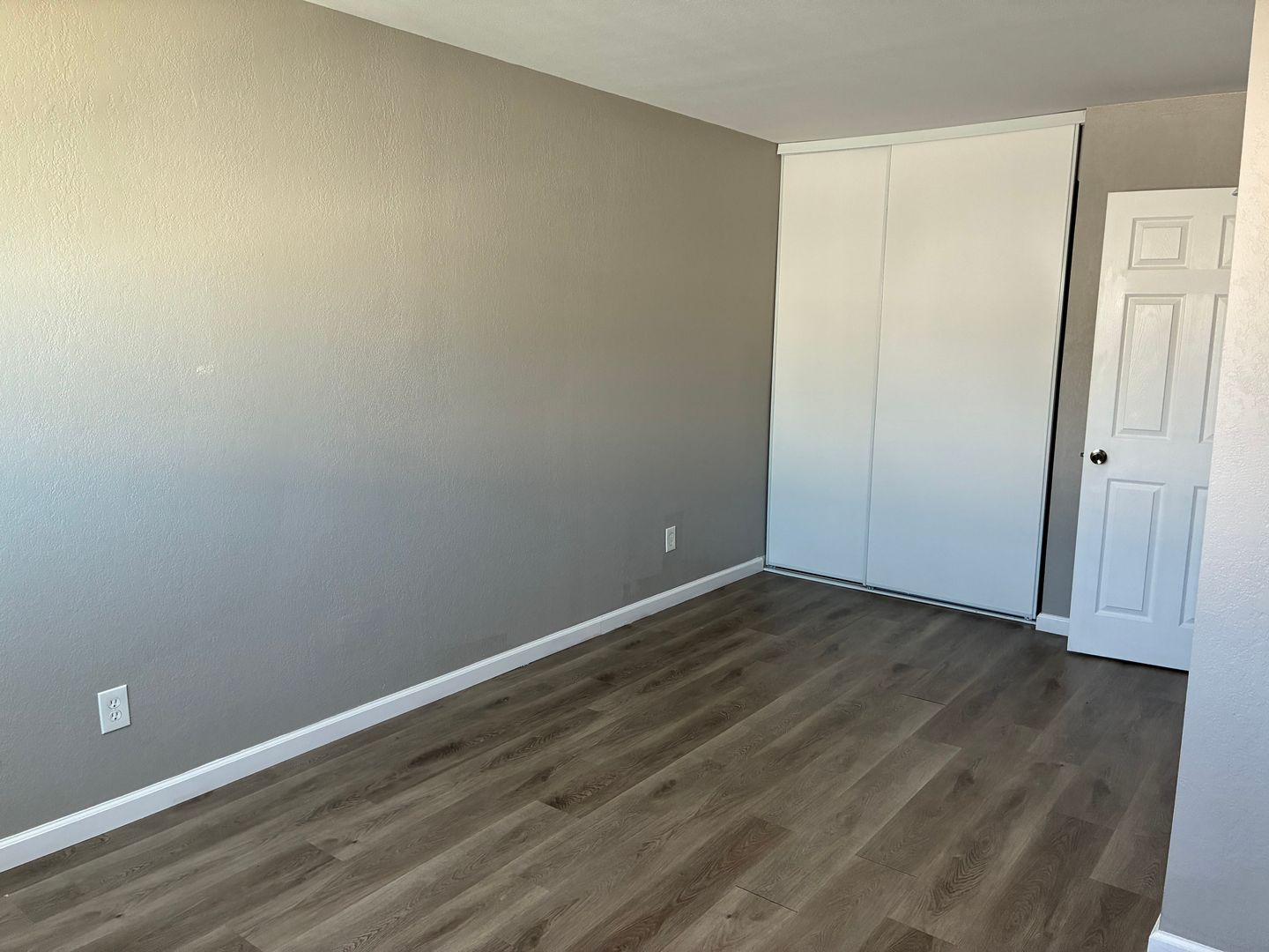 3761 Harvill Ln  Unit 5 - Riverside - California - 2 bed, 1 bath rental property