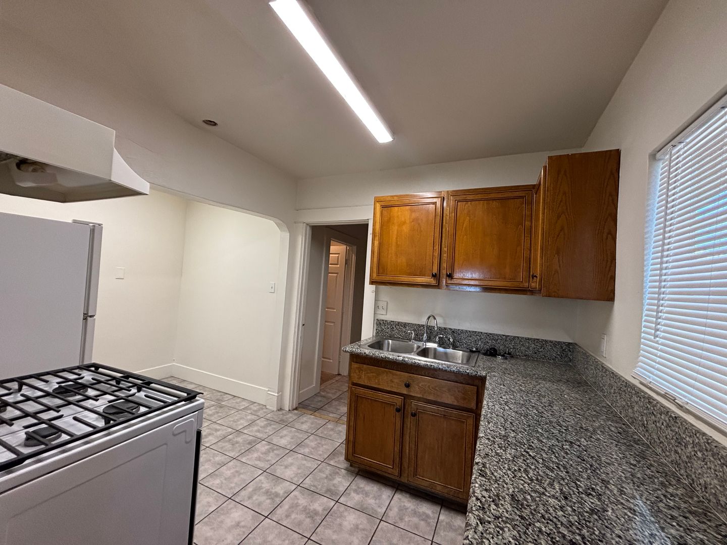 3838 Superior St - San Diego - California - 3 bed, 1 bath rental property