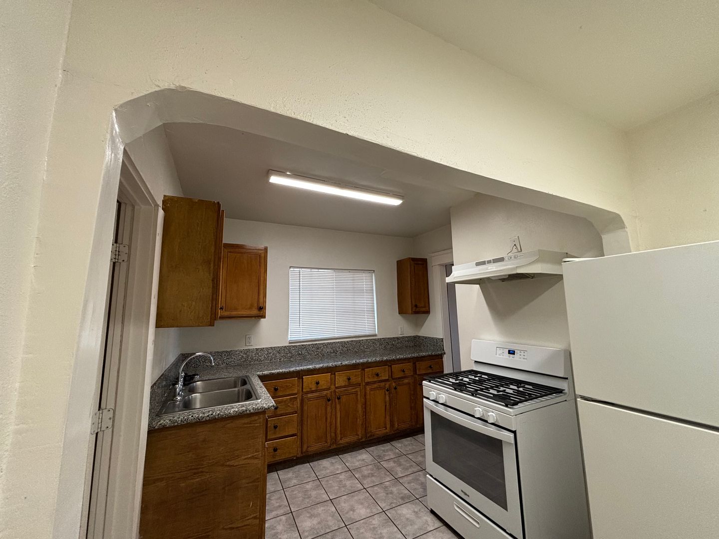 3838 Superior St - San Diego - California - 3 bed, 1 bath rental property