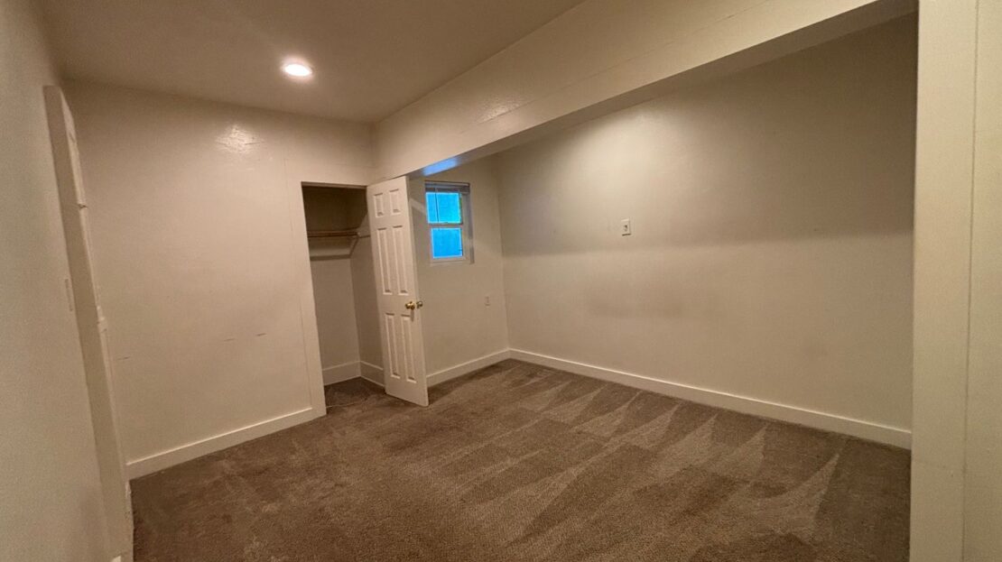 3838 Superior St - San Diego - California - 3 bed, 1 bath rental property