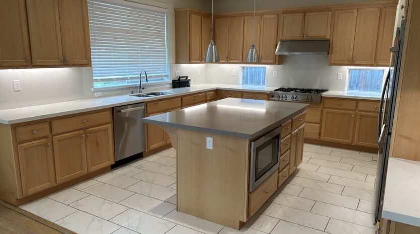 3904 Park Gardens Drive - Santa Rosa - California - 4 bed, 3 bath rental property