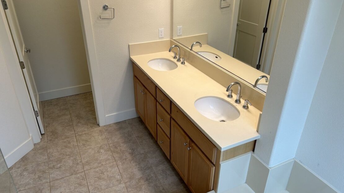 3904 Park Gardens Drive - Santa Rosa - California - 4 bed, 3 bath rental property