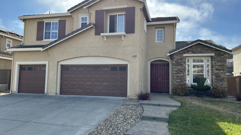 3906 Glacier Court - Vallejo - California - 4 bed, 3.5 bath rental property