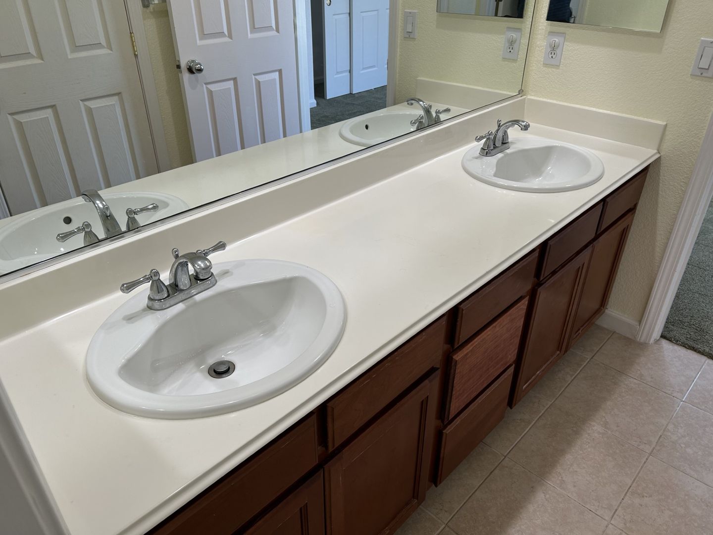 3906 Glacier Court - Vallejo - California - 4 bed, 3.5 bath rental property