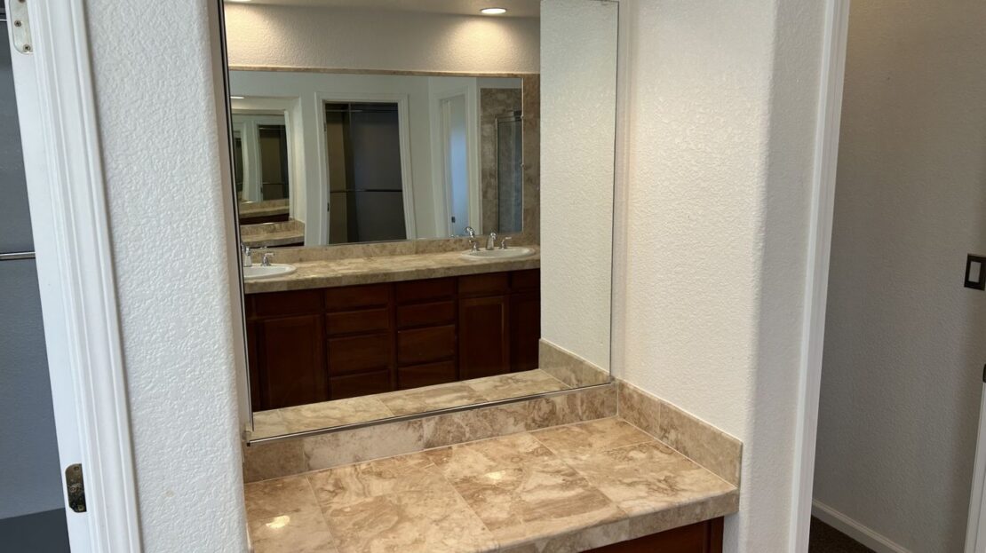 3906 Glacier Court - Vallejo - California - 4 bed, 3.5 bath rental property