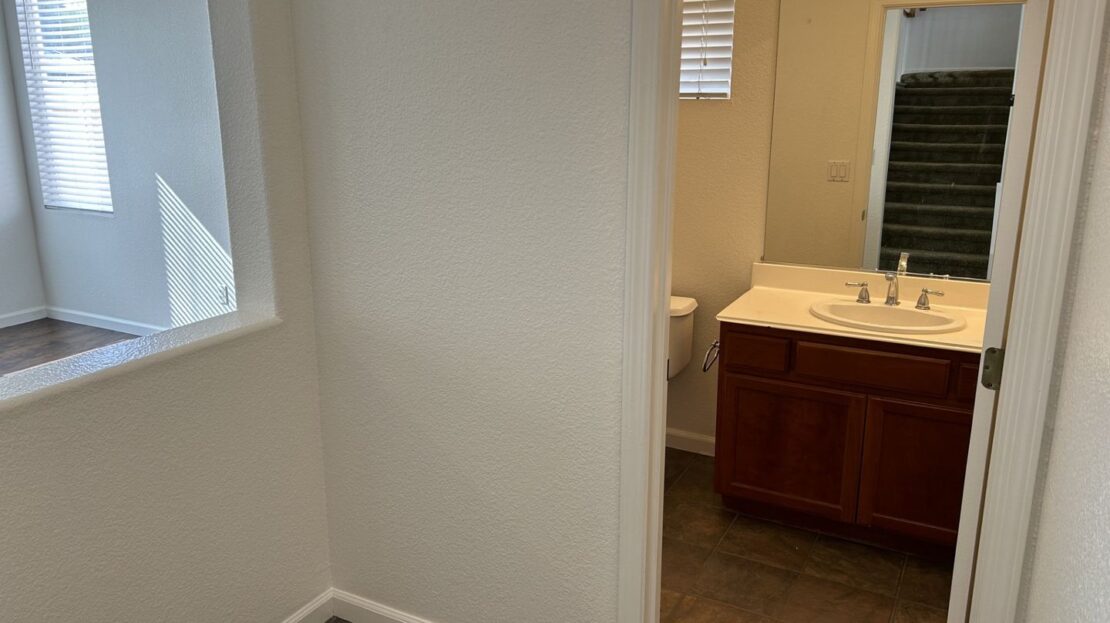 3906 Glacier Court - Vallejo - California - 4 bed, 3.5 bath rental property