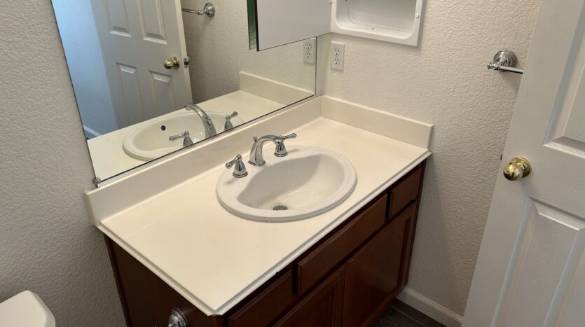 3906 Glacier Court - Vallejo - California - 4 bed, 3.5 bath rental property