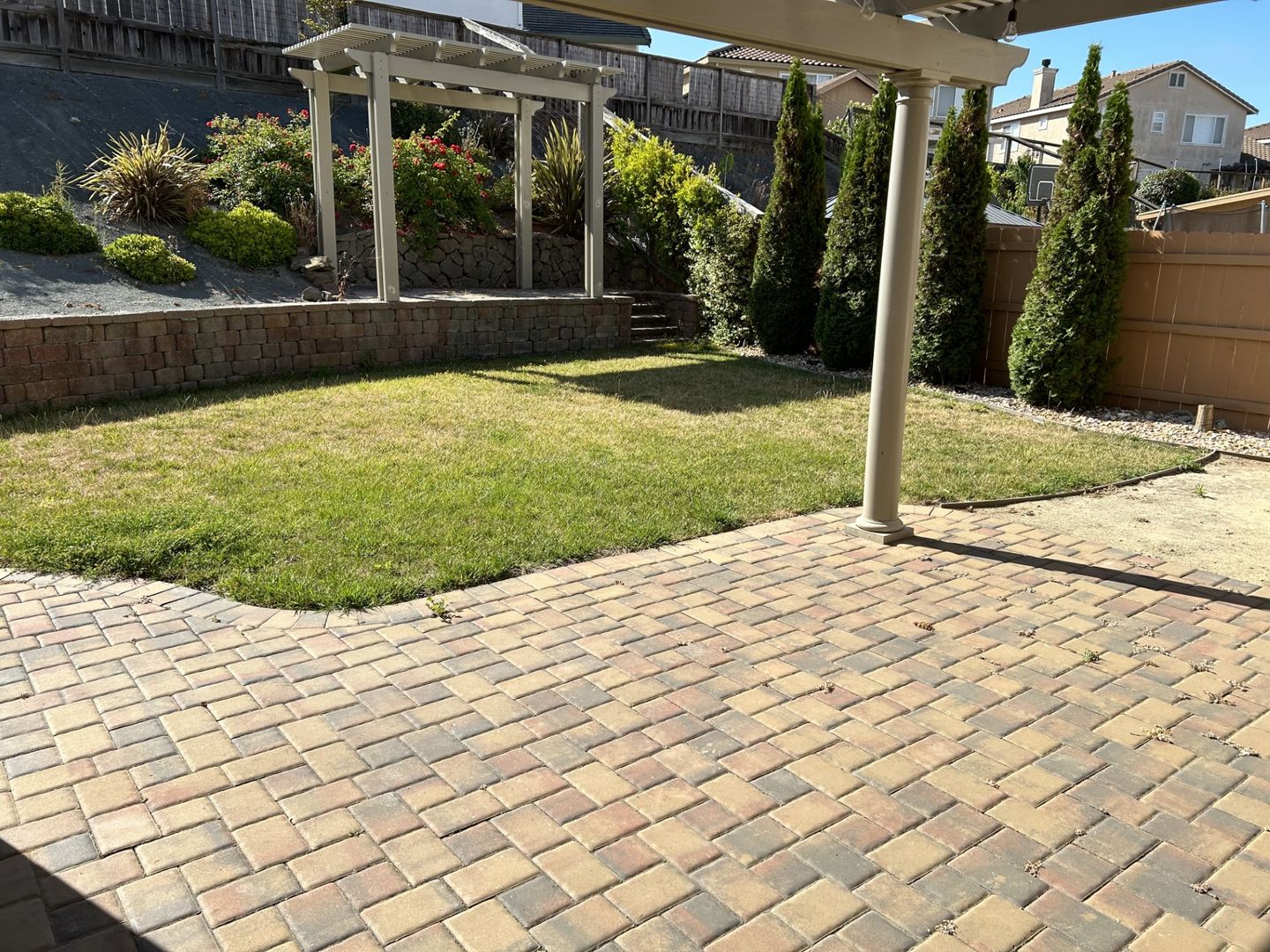 3906 Glacier Court - Vallejo - California - 4 bed, 3.5 bath rental property