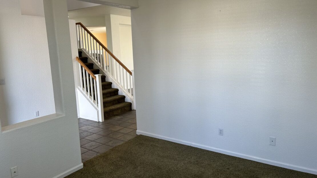 3906 Glacier Court - Vallejo - California - 4 bed, 3.5 bath rental property