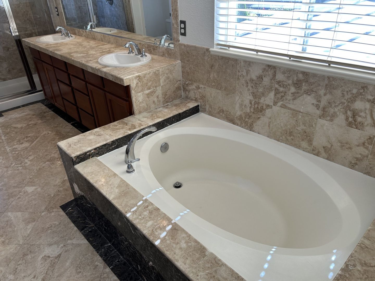 3906 Glacier Court - Vallejo - California - 4 bed, 3.5 bath rental property