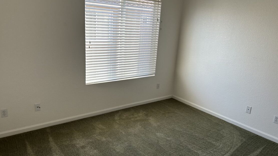 3906 Glacier Court - Vallejo - California - 4 bed, 3.5 bath rental property