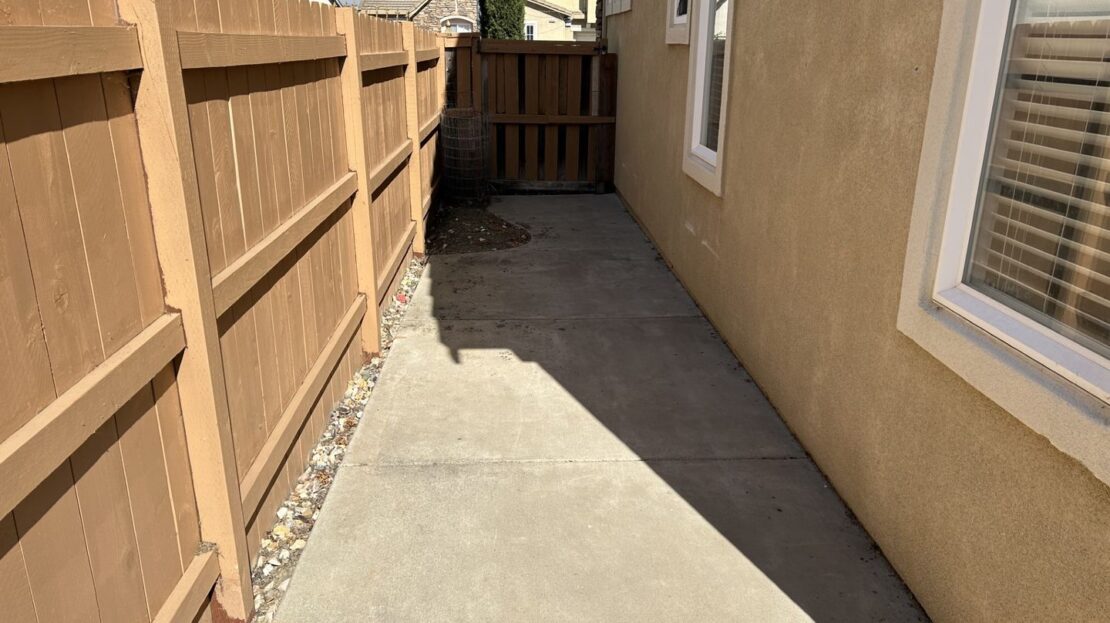 3906 Glacier Court - Vallejo - California - 4 bed, 3.5 bath rental property