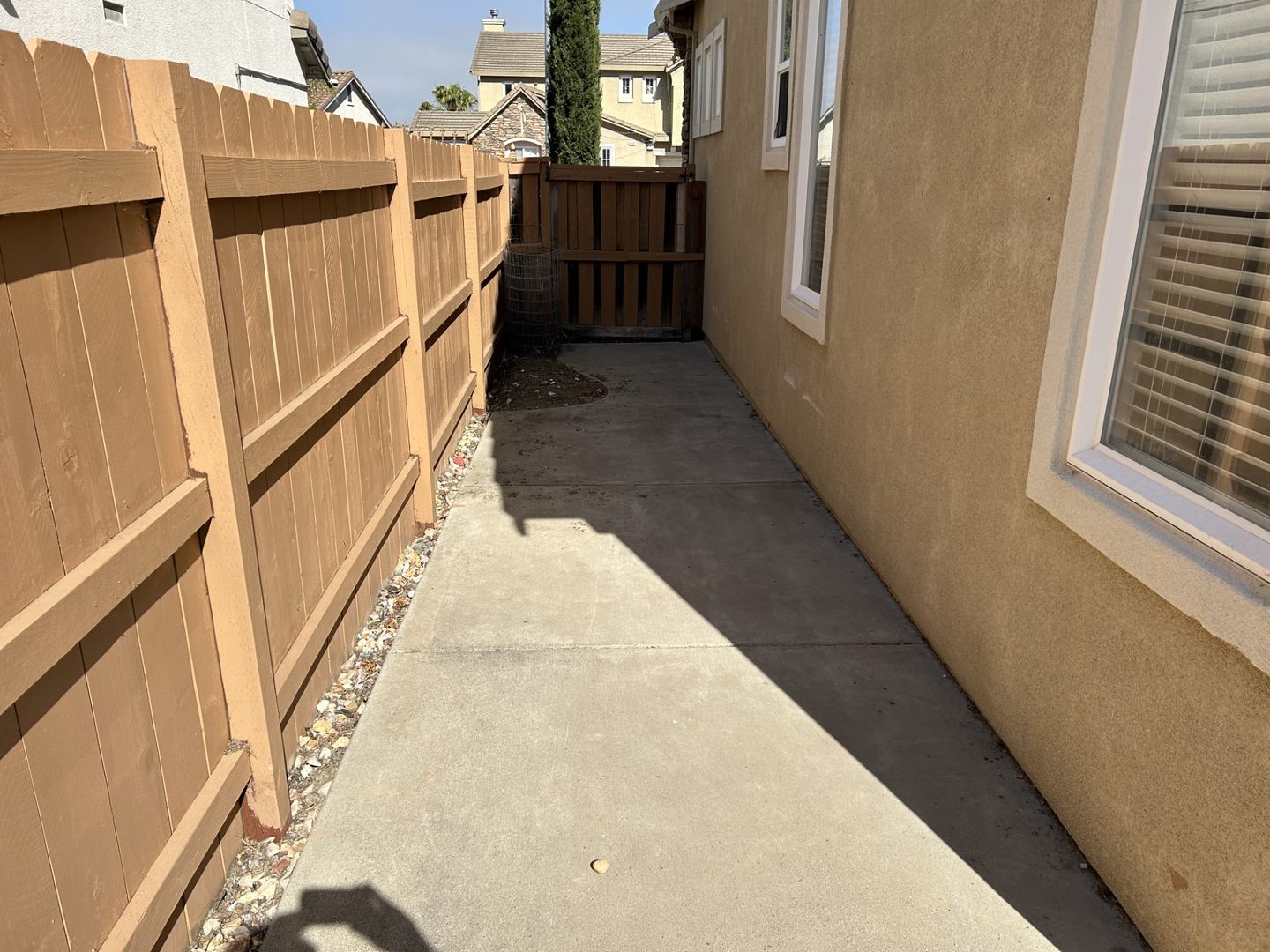 3906 Glacier Court - Vallejo - California - 4 bed, 3.5 bath rental property