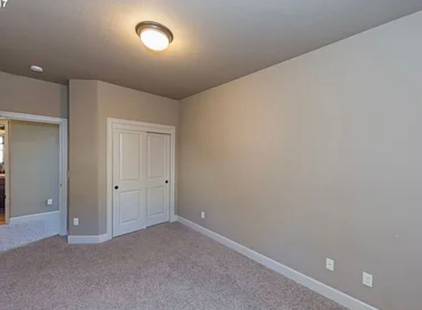 39381 Trillium St.  - Sandy - Oregon - 4 bed, 2.5 bath rental property