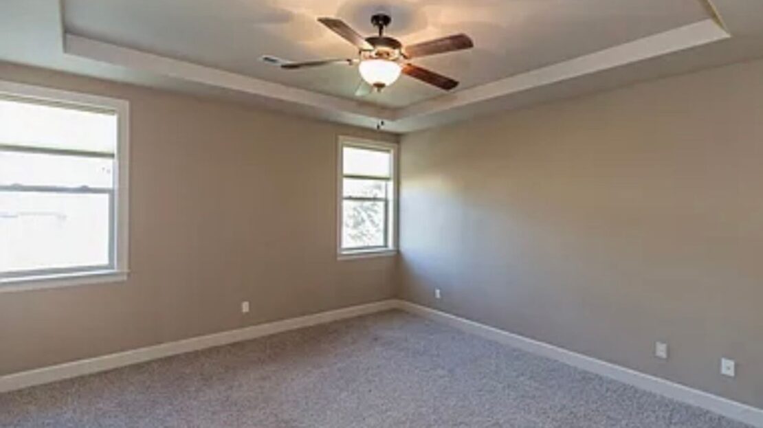 39381 Trillium St.  - Sandy - Oregon - 4 bed, 2.5 bath rental property