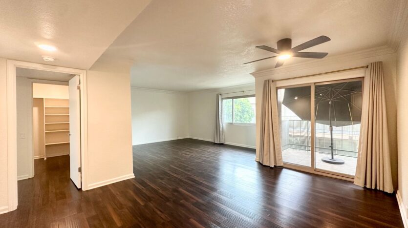 400 N Sunrise Apt 270 - Palm Springs - California - 2 bed, 2 bath rental property