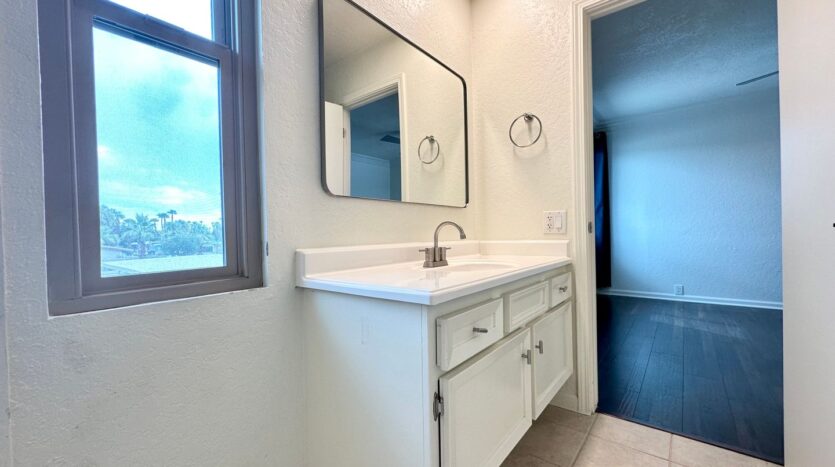 400 N Sunrise Apt 270 - Palm Springs - California - 2 bed, 2 bath rental property