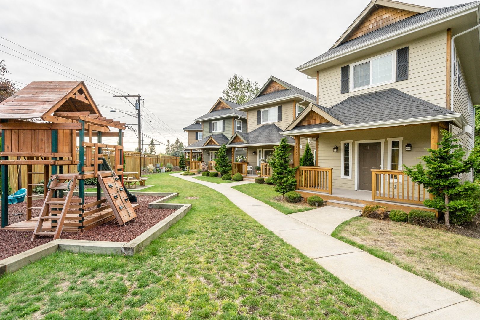 4001-4057 Belltown Court - Bellingham - Washington - 3 bed, 2.5 bath rental property