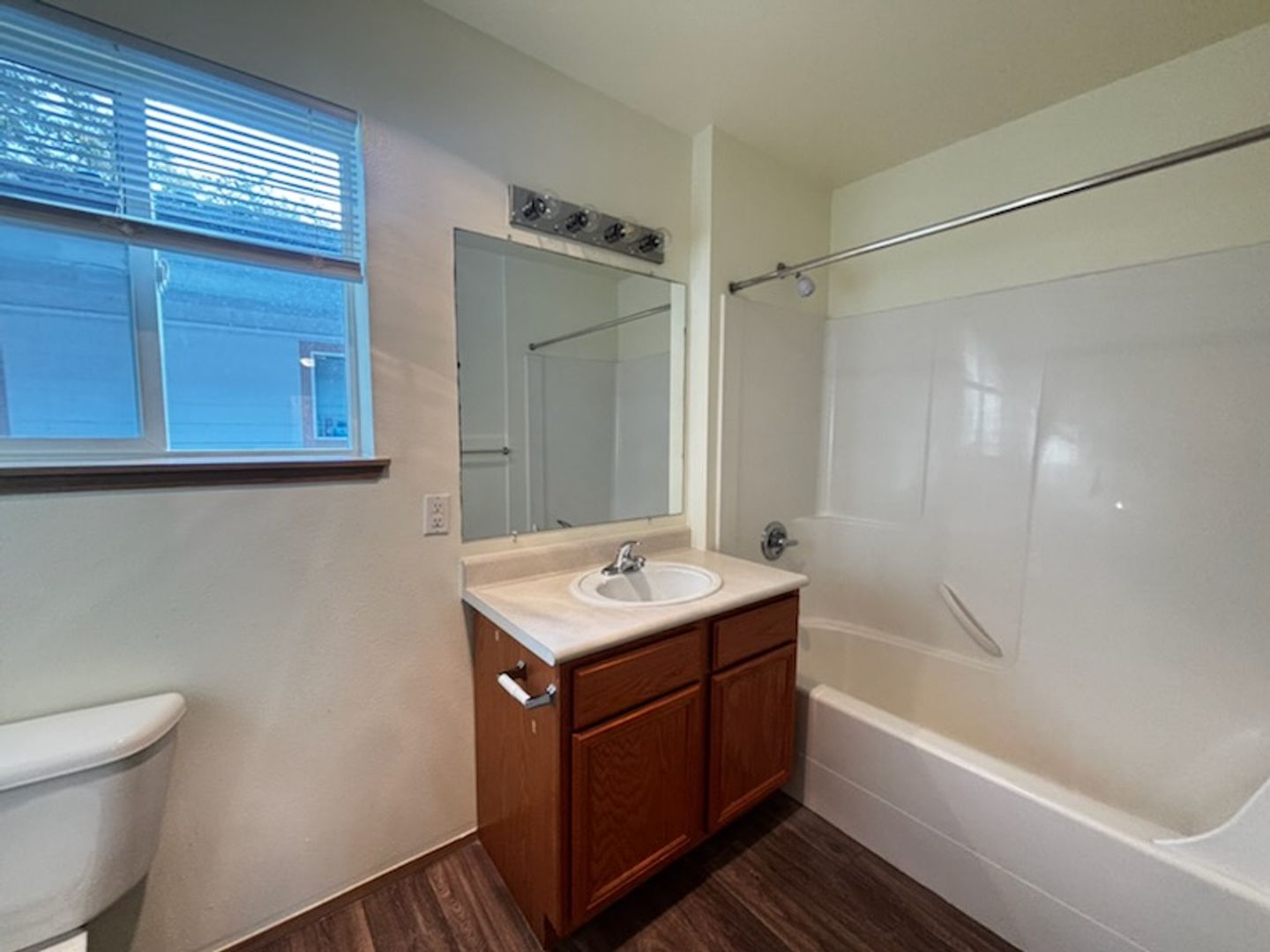 4018 Northwest Avenue - Bellingham - Washington - 1 bath rental property