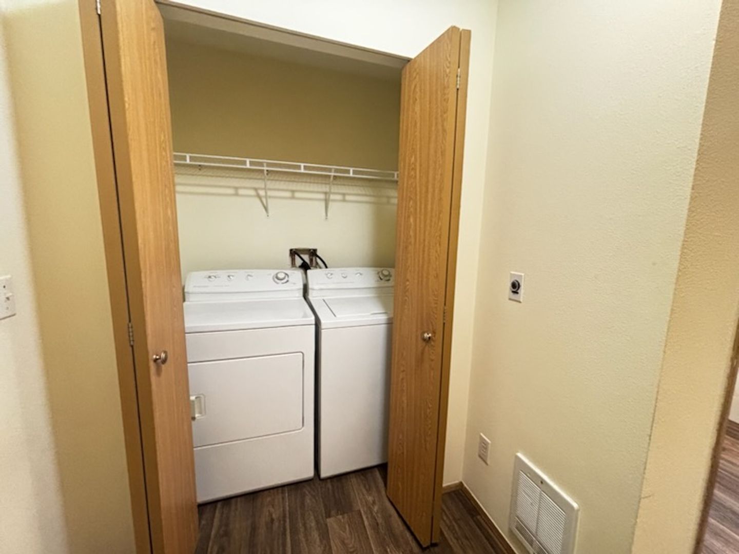 4018 Northwest Avenue - Bellingham - Washington - 1 bath rental property