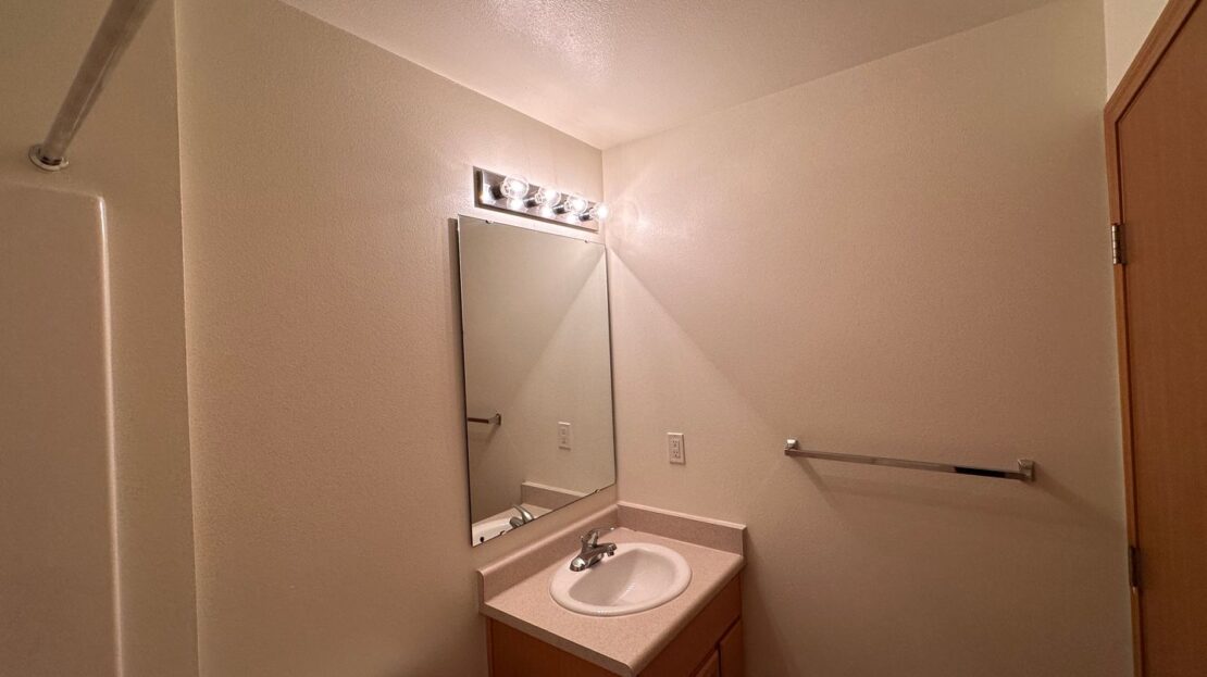 4018 Northwest Avenue - Bellingham - Washington - 2 bed, 2 bath rental property