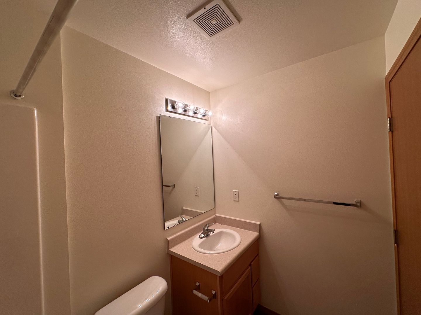 4018 Northwest Avenue - Bellingham - Washington - 2 bed, 2 bath rental property