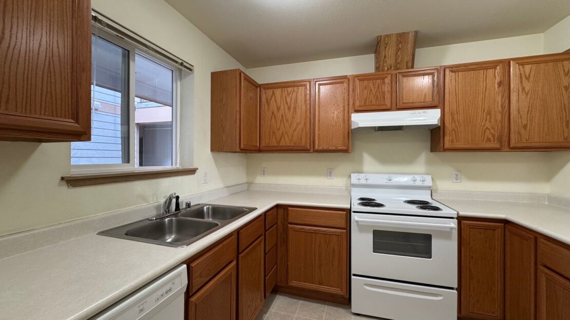 4018 Northwest Avenue - Bellingham - Washington - 2 bed, 1.5 bath rental property