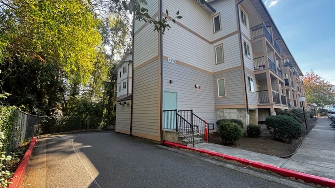 4018 Northwest Avenue - Bellingham - Washington - 2 bed, 1.5 bath rental property
