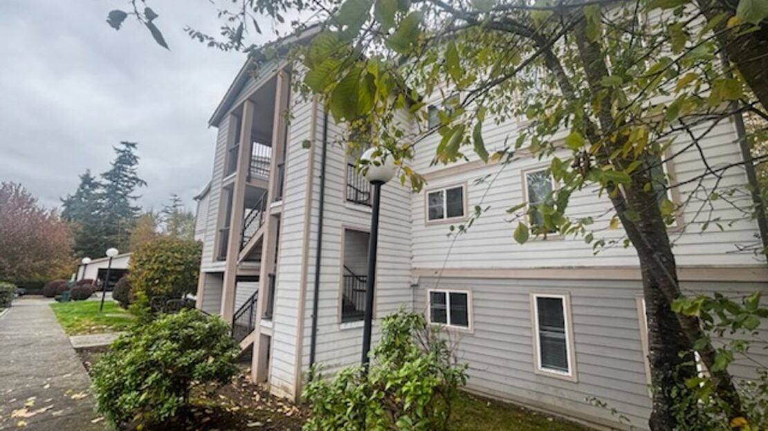 4018 Northwest Avenue - Bellingham - Washington - 2 bed, 2 bath rental property