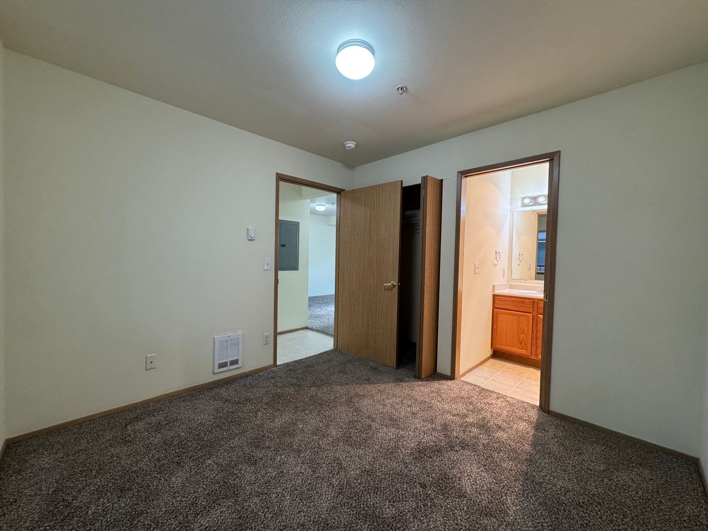 4018 Northwest Avenue - Bellingham - Washington - 2 bed, 1.5 bath rental property