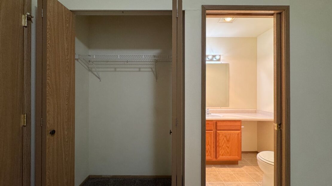 4018 Northwest Avenue - Bellingham - Washington - 2 bed, 1.5 bath rental property