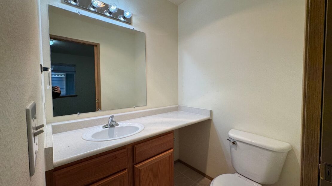 4018 Northwest Avenue - Bellingham - Washington - 2 bed, 1.5 bath rental property