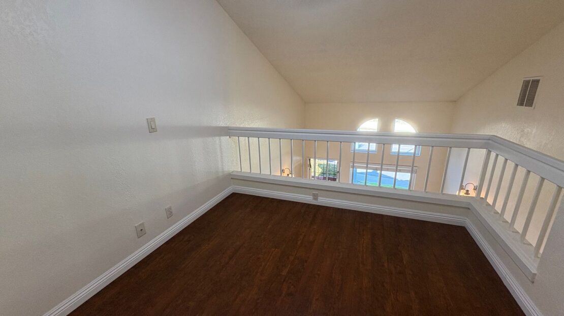 4050 Porte La Paz #47 - San Diego - California - 1 bed, 1 bath rental property