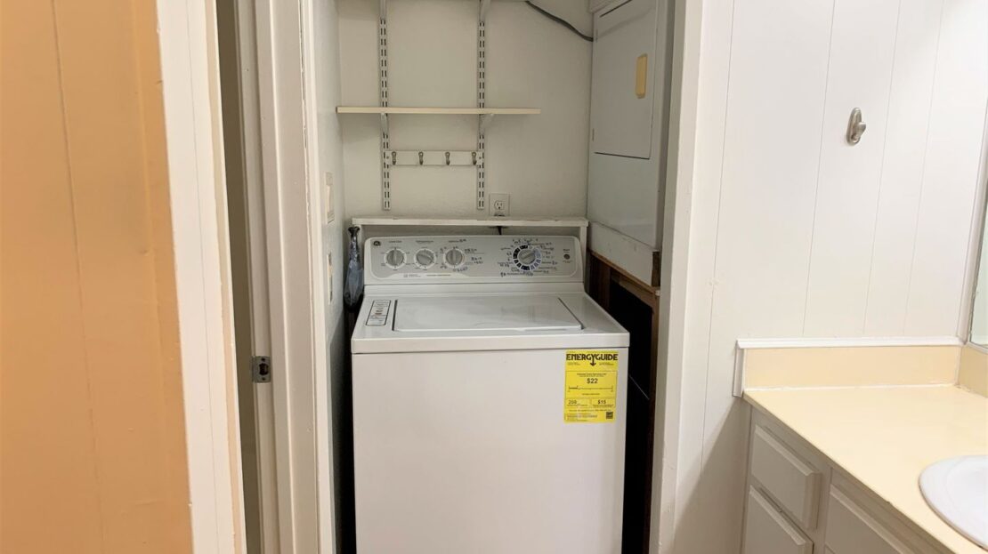 4050 Porte La Paz #47 - San Diego - California - 1 bed, 1 bath rental property