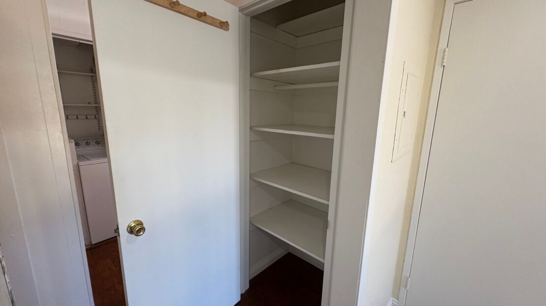 4050 Porte La Paz #47 - San Diego - California - 1 bed, 1 bath rental property