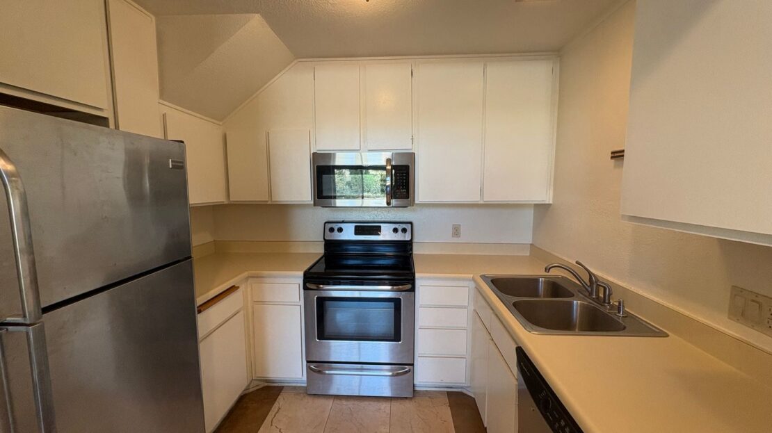 4050 Porte La Paz #47 - San Diego - California - 1 bed, 1 bath rental property