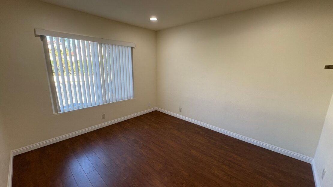 4050 Porte La Paz #47 - San Diego - California - 1 bed, 1 bath rental property