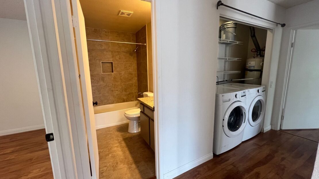 4050 Porte La Paz #53 - San Diego - California - 2 bed, 2 bath rental property