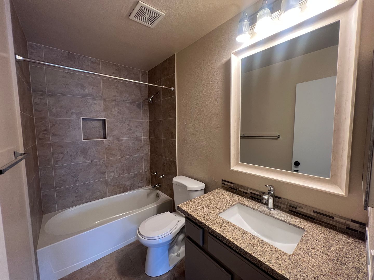 4050 Porte La Paz #53 - San Diego - California - 2 bed, 2 bath rental property