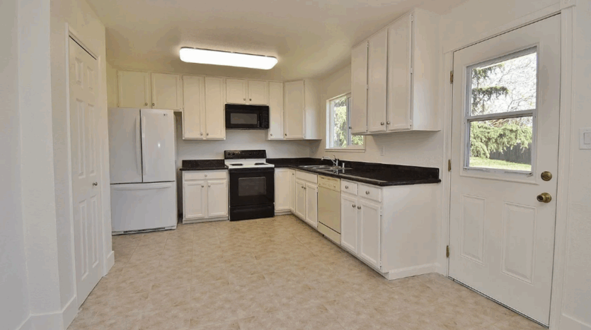40582 De Silva Ct - Fremont - California - 3 bed, 2 bath rental property