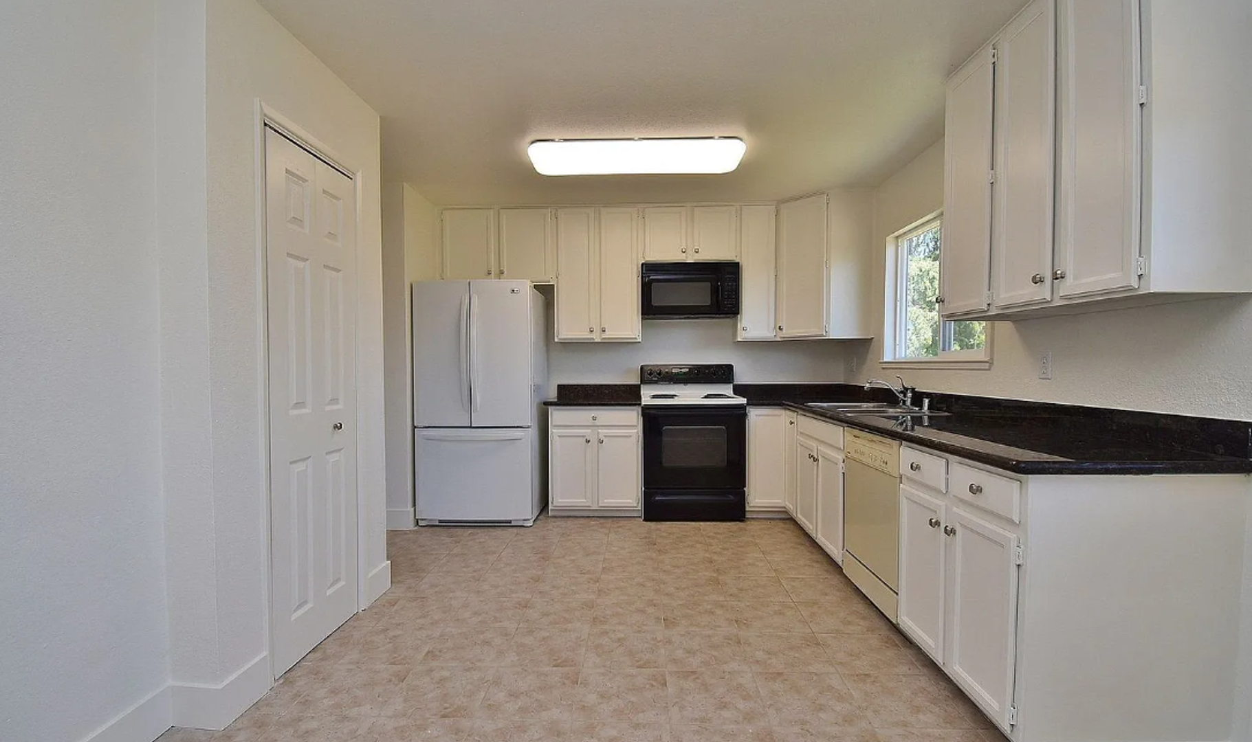 40582 De Silva Ct - Fremont - California - 3 bed, 2 bath rental property