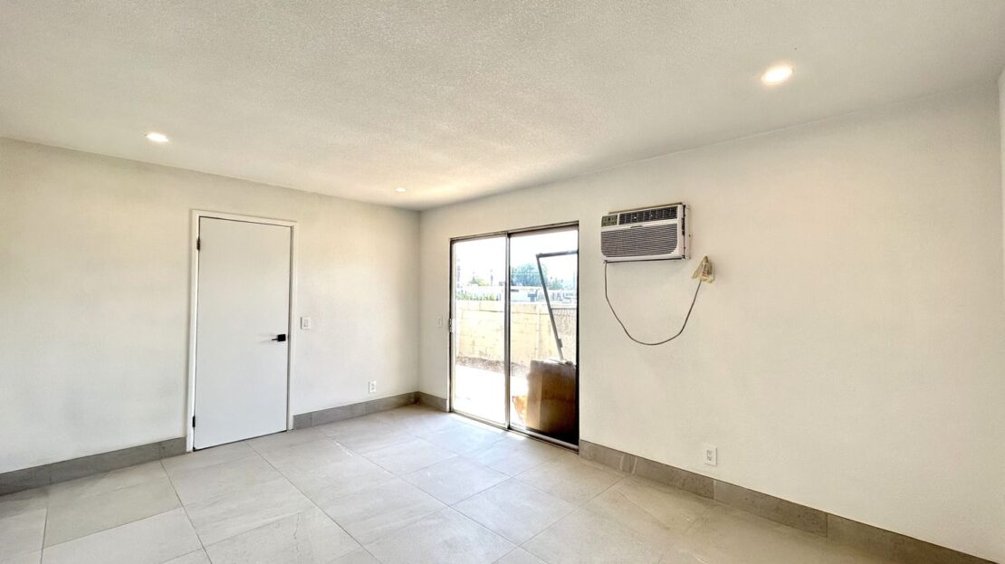 4093 E Calle De Carlos - Unit 03 - Palm Springs - California - 1 bed, 1 bath rental property