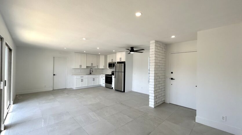 4093 E Calle De Carlos - Unit 03 - Palm Springs - California - 1 bed, 1 bath rental property