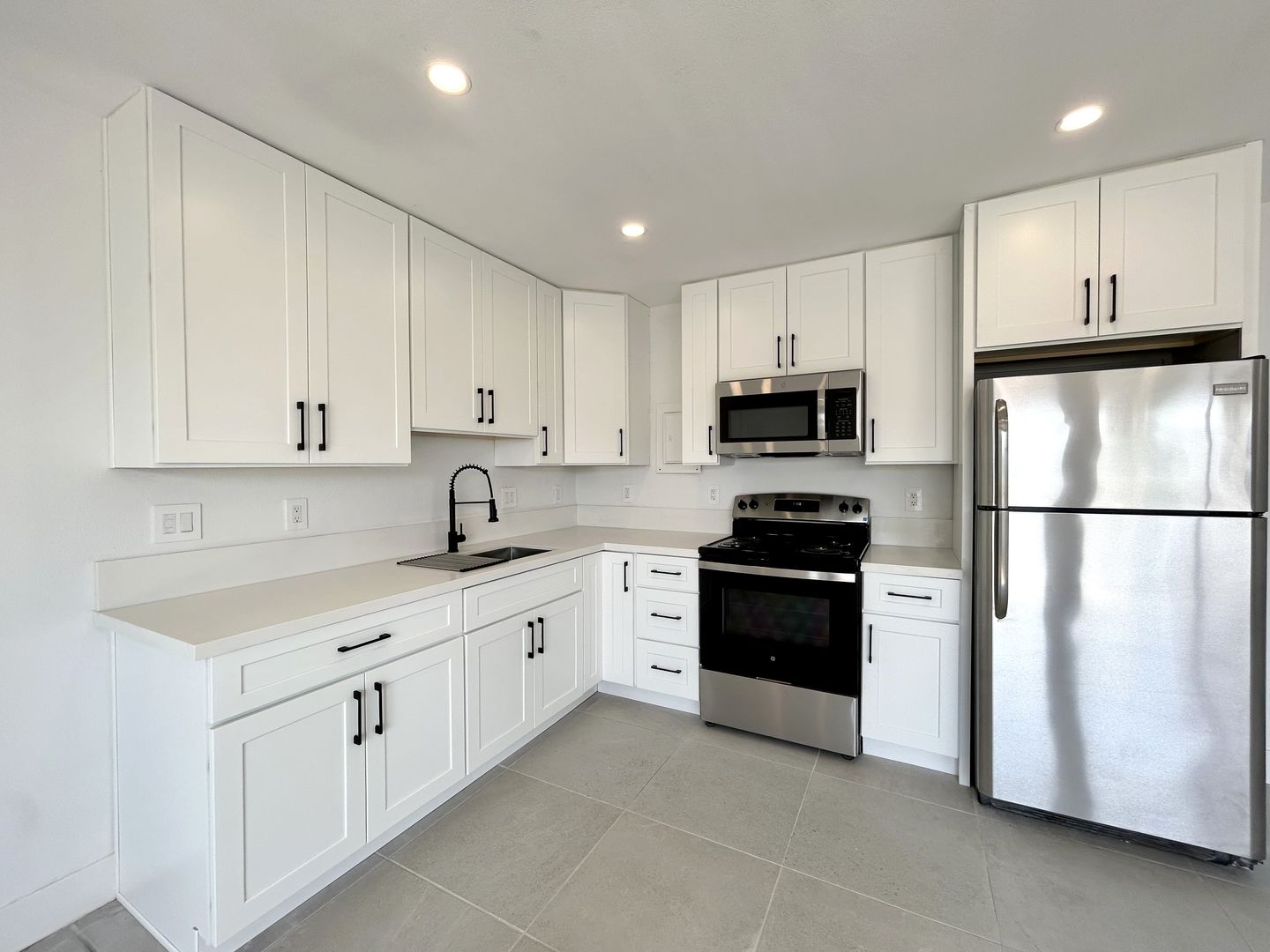 4093 E Calle De Carlos - Unit 03 - Palm Springs - California - 1 bed, 1 bath rental property